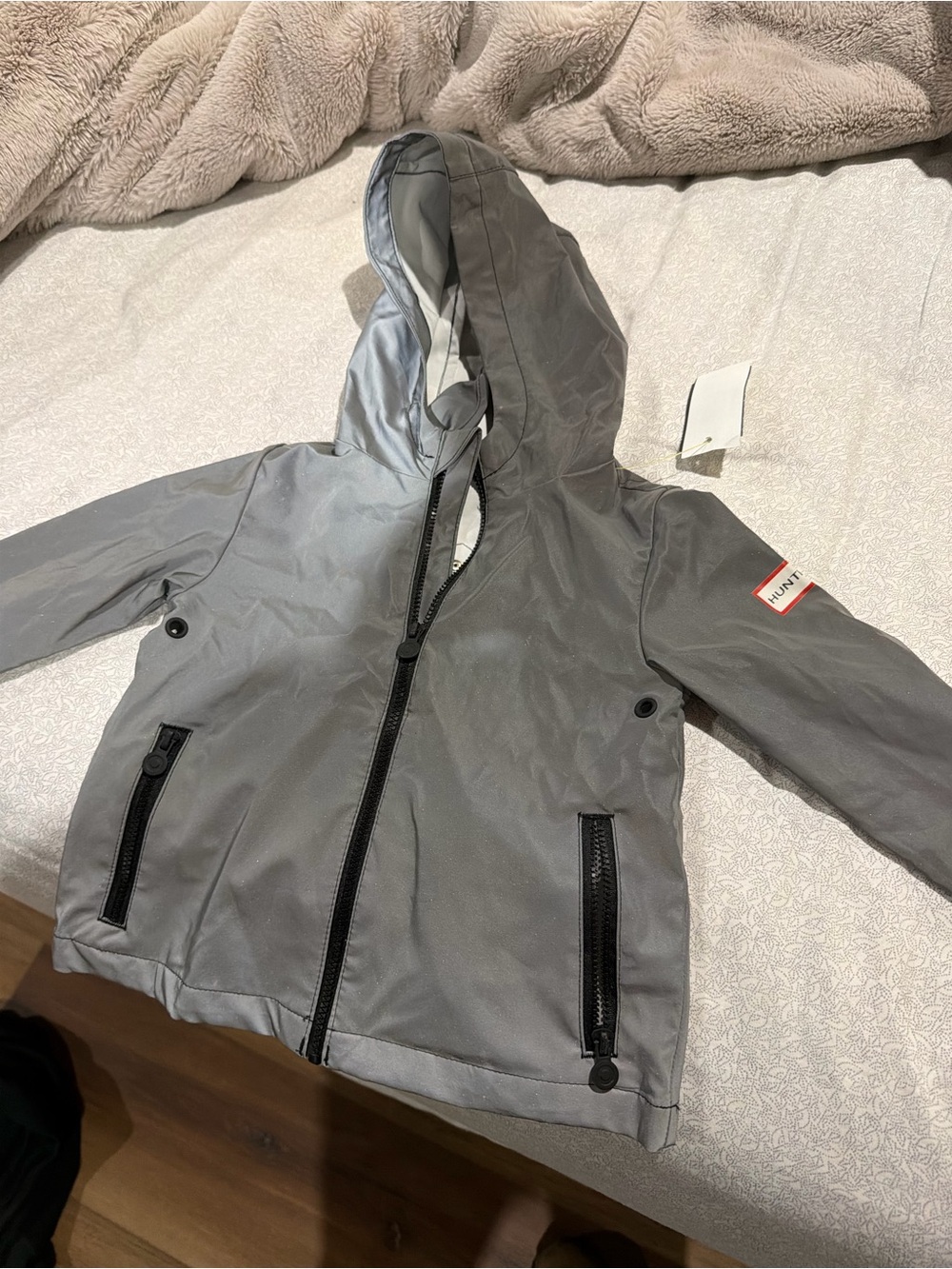 Hunter Kids Hooded Rain Jacket in Light Gray